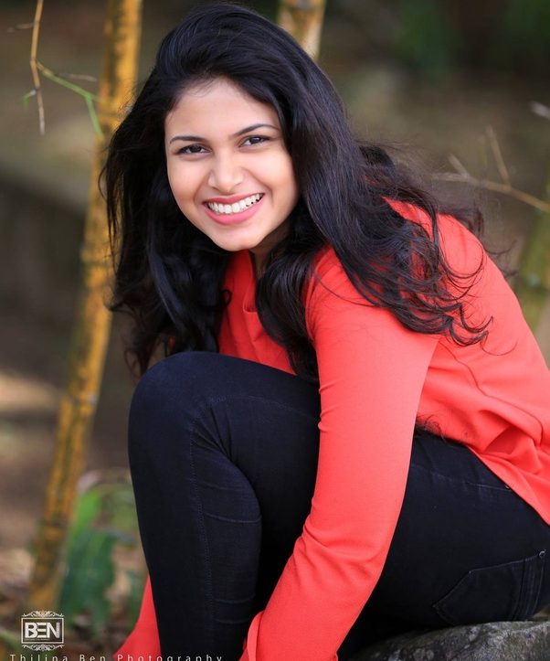 සිංහල සිනමා පාරාදීසේ